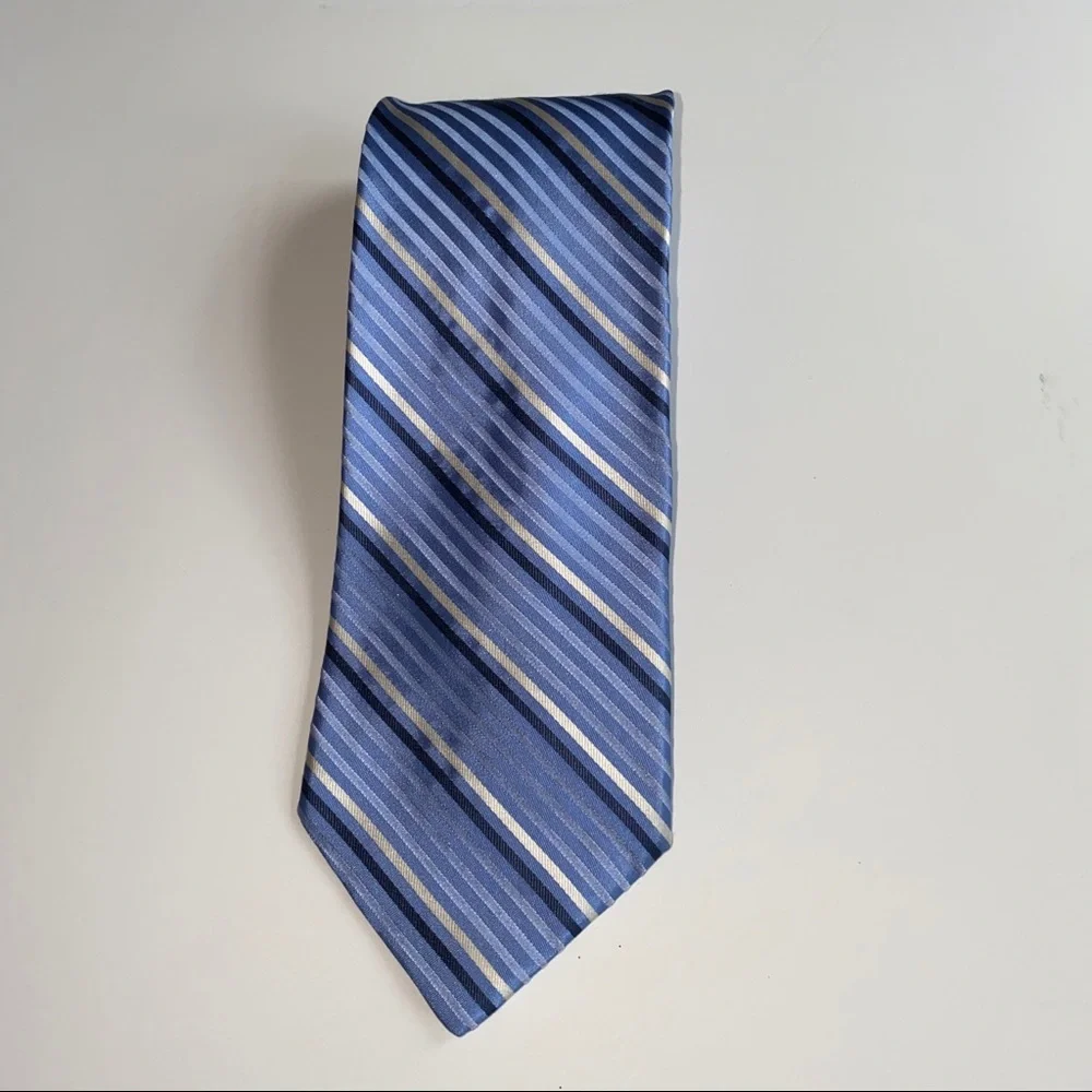 City of London‎ Tie
